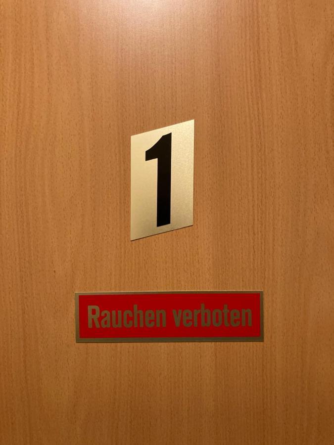 Pension Tom'S Huette Nossen Esterno foto